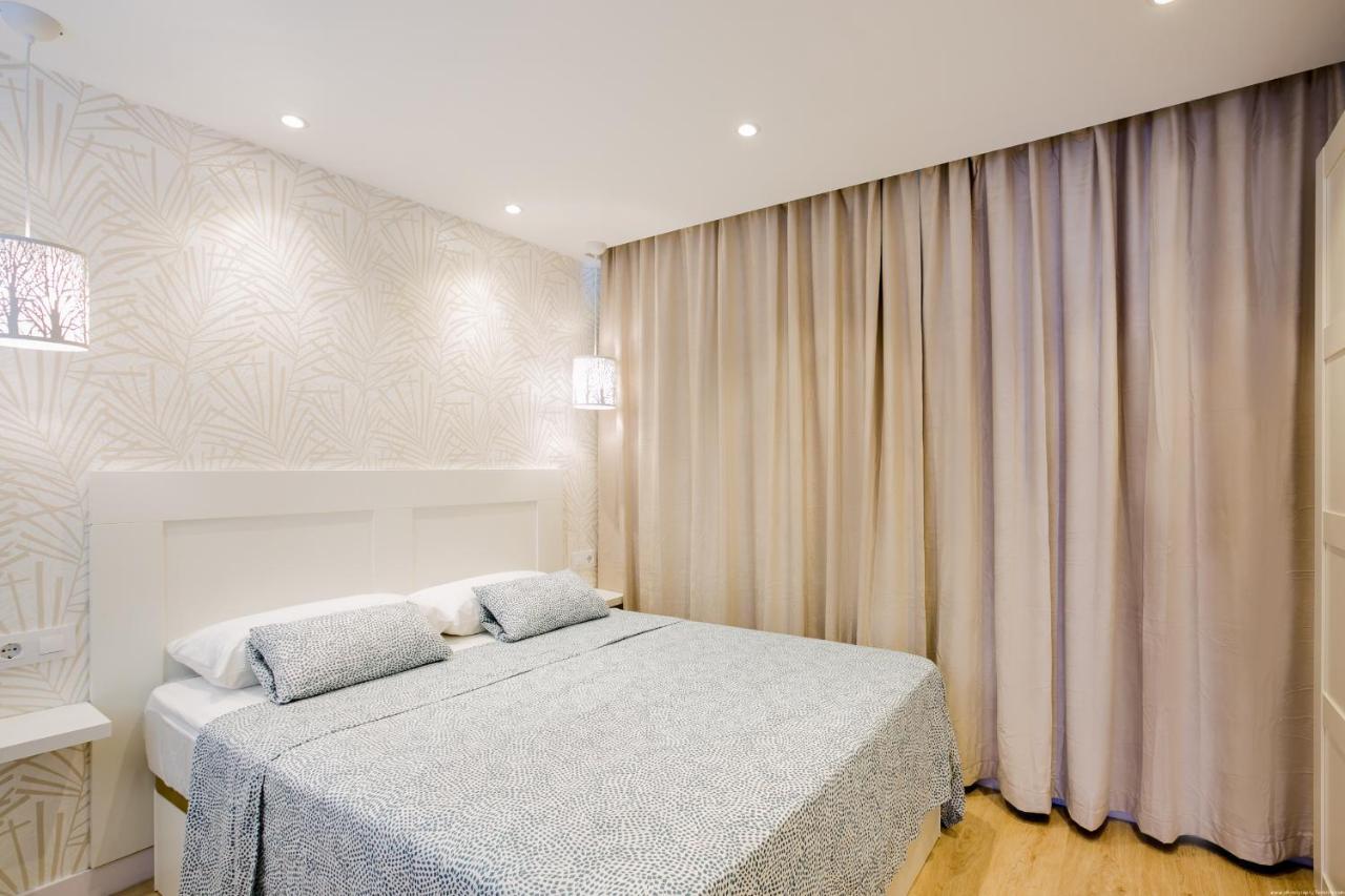Apartment Stylish & Modern 2 Bedroom In Olympia Playa Americas