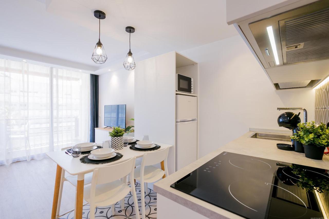 Stylish & Modern 2 Bedroom In Olympia Playa Americas Playa de las Américas